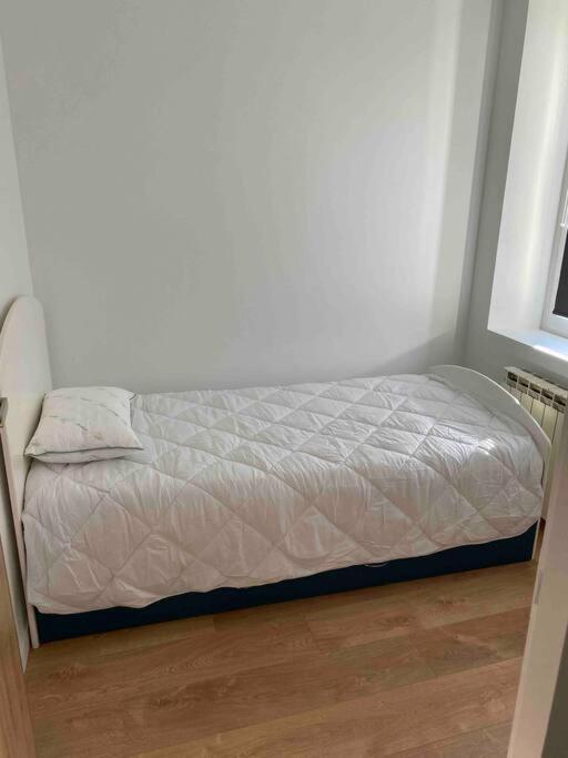 Maison Mitoyenne / Hyper Centre La Croix-Saint-Ouen ภายนอก รูปภาพ